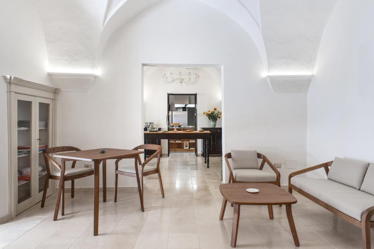 萨尔维Palazzo Frangipane住宿加早餐旅馆 外观 照片