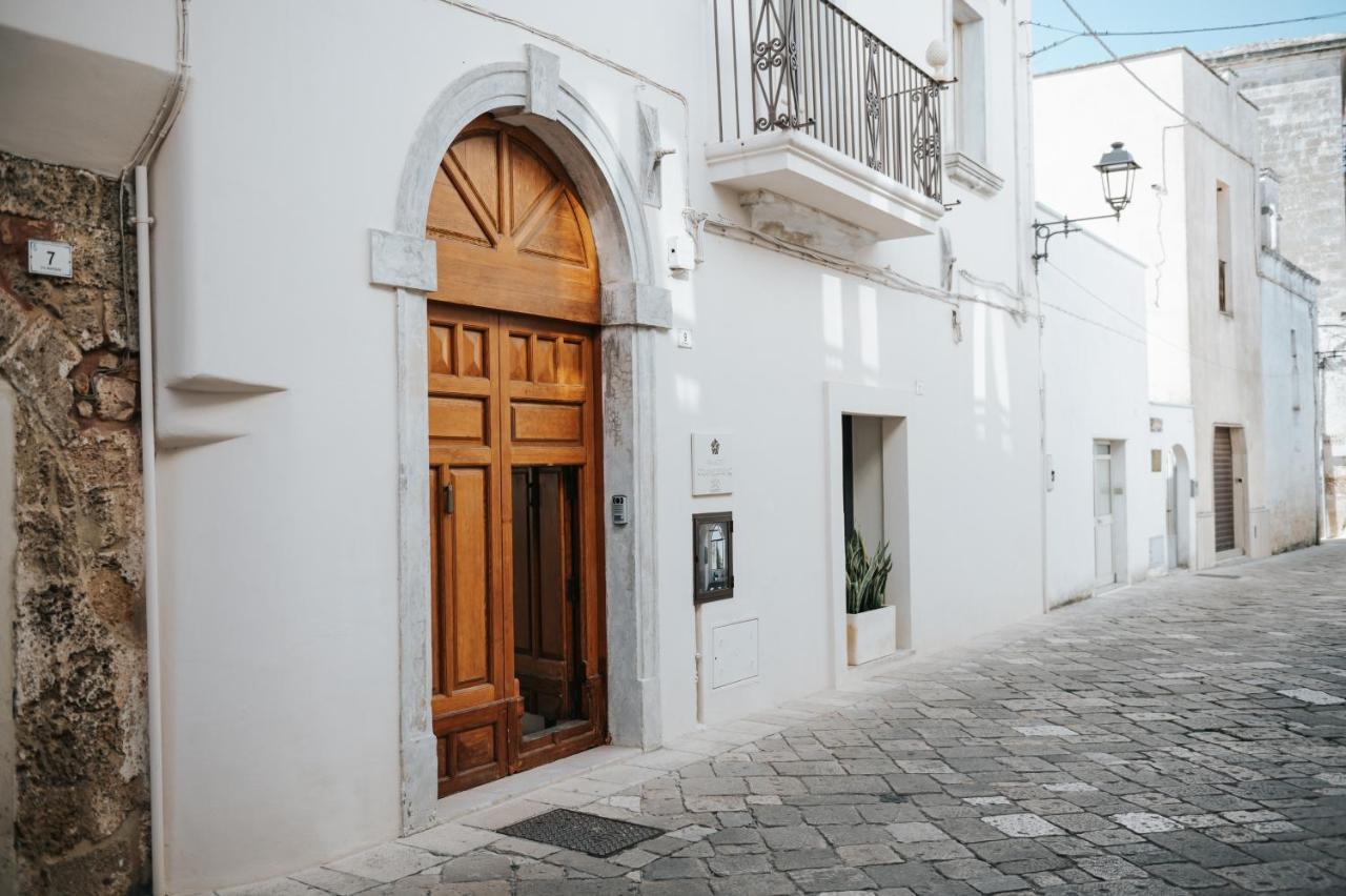 萨尔维Palazzo Frangipane住宿加早餐旅馆 外观 照片